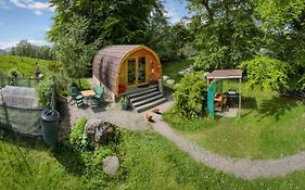 Glentruim Homestay B&B And Glamping Pods